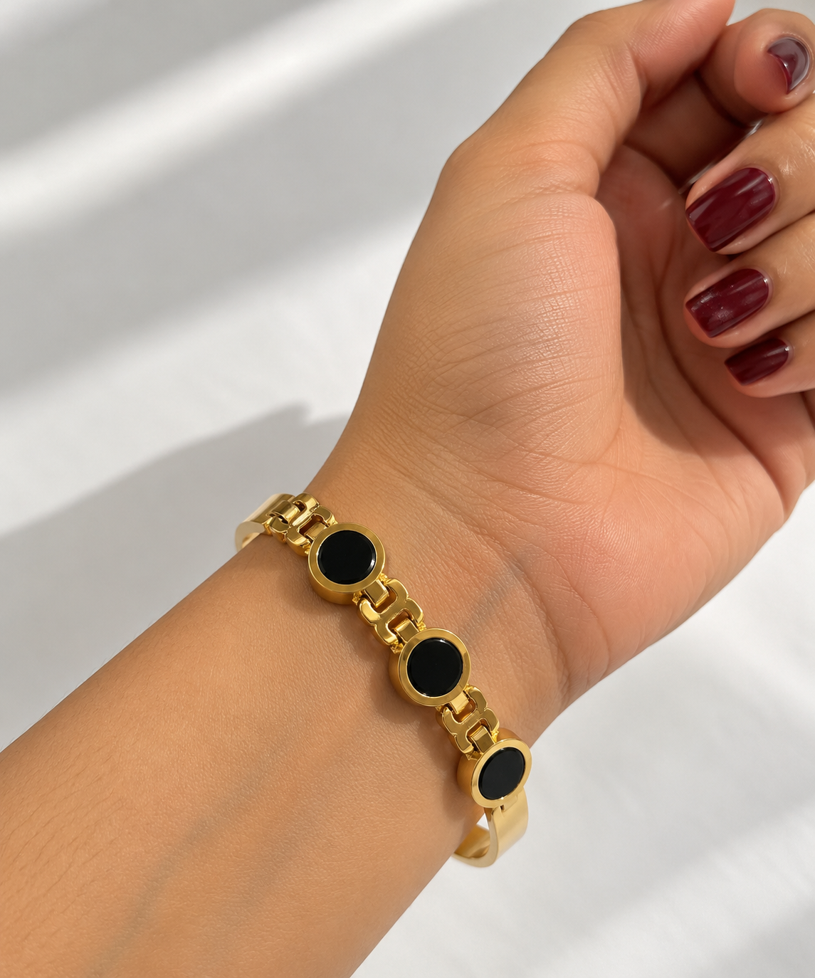 Black Aura Gold Bracelet