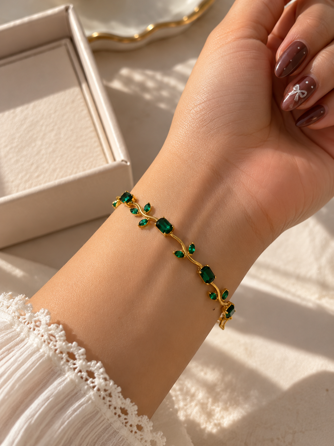 Tulip Bracelet Green Color